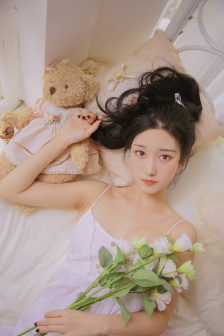 女式开襟睡衣裙子做双人运动